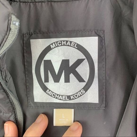 Michael Kors Gray‎ Puffer Jacket w/Silver Logo On Arm Sz L - Picture 12 of 12